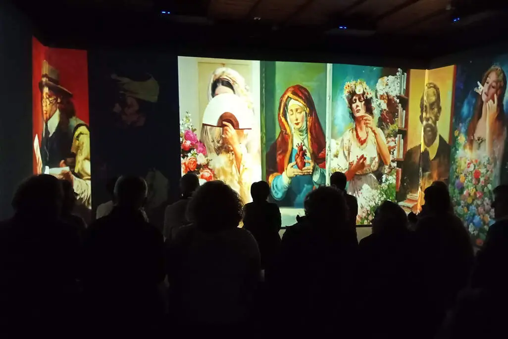 Algunos los retratos de Palmero sobre personajes del Quijote que cobran vida en Almod&oacute;var del Campo