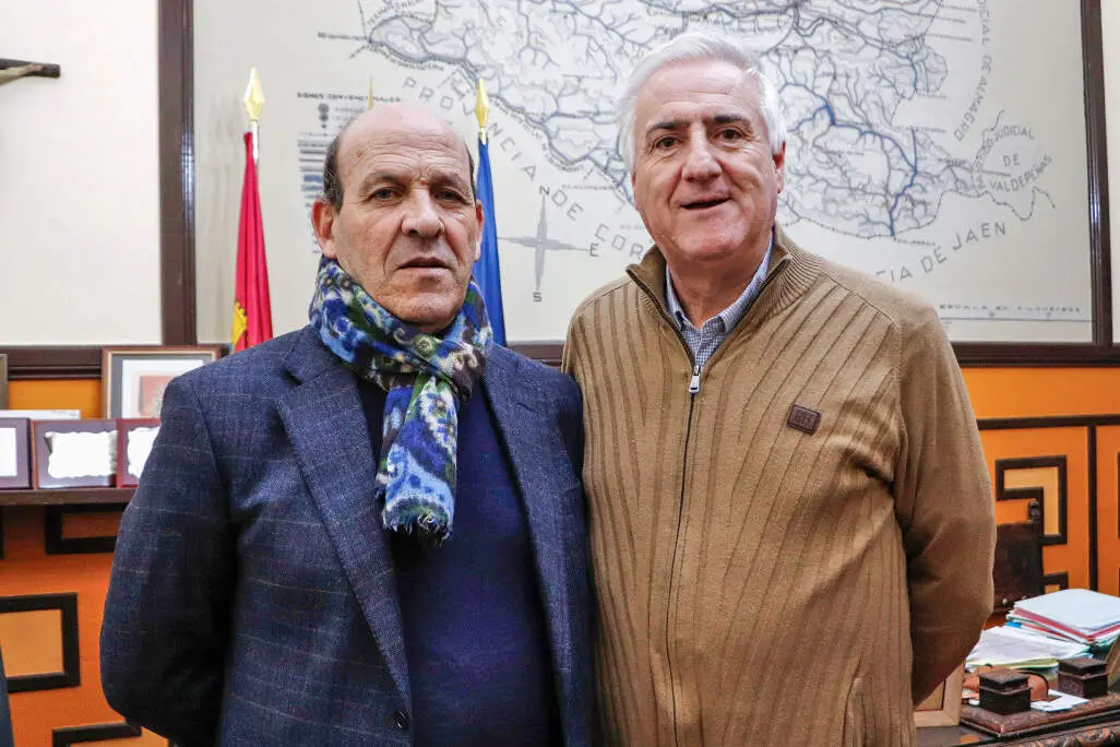 Paco Real y Jos&eacute; Lozano, en una de sus diversas reuniones en el despacho de Alcald&iacute;a