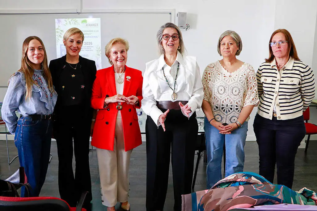 Ponentes y responsables nacional y comarcal de AFAMMER
