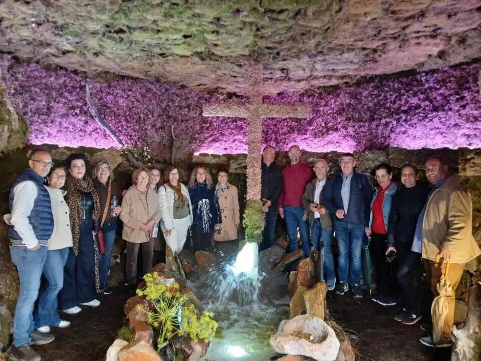 Los visitantes llegan de distintos puntos de Espa&ntilde;a a disfrutar de las Cruces y Mayos de Piedrabuena