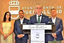 Miguel &Aacute;ngel Ruiz, junto a parte de su equipo de Gobierno