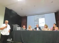 De izquierda a derecha, de pie, Jos&eacute; Antonio Garc&iacute;a Regueiro; Lesya Vorobets; Ana Mar&iacute;a Eiras; Juan L&oacute;pez Mart&iacute;nez; Bella Clara Ventura y Carolina Rodr&iacute;guez Delgado