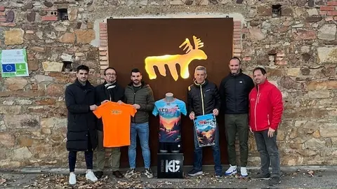 Presentaci&oacute;n de las camisetas (1)
