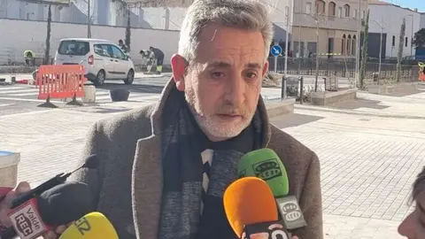 El alcalde de Valdepe&ntilde;as, Jes&uacute;s Mart&iacute;n