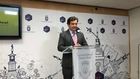 Ricardo Chamorro en rueda de prensa