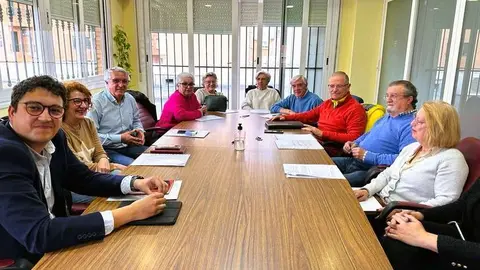 Eulalio D&iacute;az-Cano visita Centro de Mayores Puertollano 2