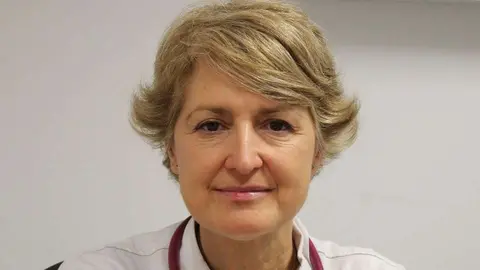 La alerg&oacute;loga del Hospital General Universitario de Ciudad Real Mar&iacute;a Ar&aacute;nzazu Mart&iacute;n