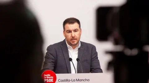 El portavoz de Agricultura del grupo socialista en las Cortes de Castilla-La Mancha, Antonio S&aacute;nchez Requena