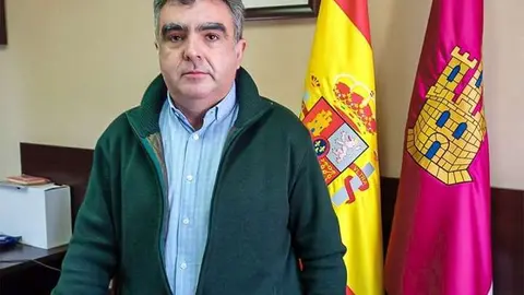 El portavoz del PP de Mestanza, Santiago Buend&iacute;a