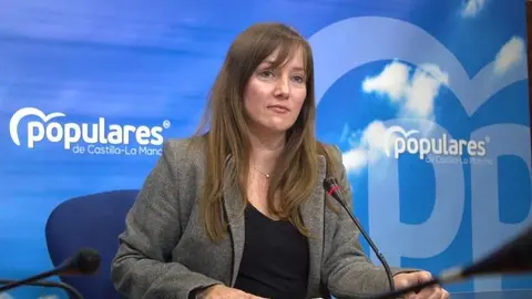 La secretaria de la mesa de las Cortes Regionales, Tania Andicoberry