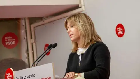 La portavoz del grupo socialista en las Cortes de Castilla-La Mancha, Ana Isabel Abeng&oacute;zar