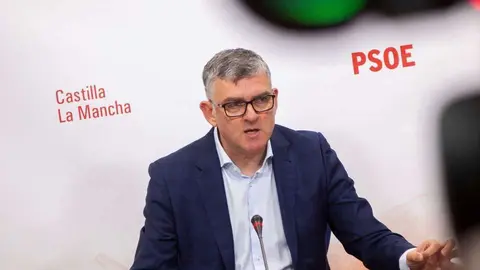 El presidente del grupo socialista en las Cortes de Castilla-La Mancha, &Aacute;ngel Tom&aacute;s Godoy