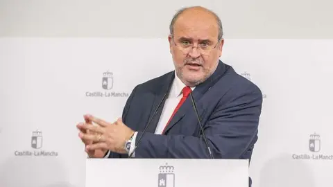 El vicepresidente primero de Castilla-La Mancha, Jos&eacute; Luis Mart&iacute;nez Guijarro