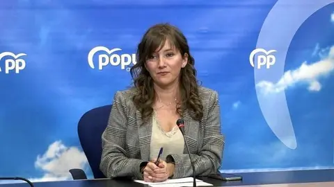 La secretaria de la mesa de las Cortes de Castilla-La Mancha y diputada regional del PP-CLM, Tania Andicoberry