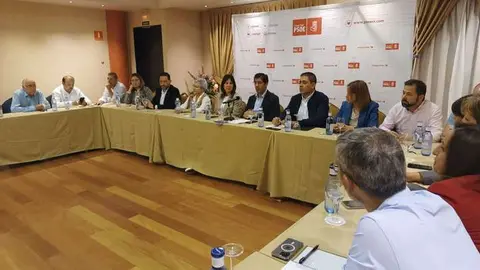 Im&aacute;genes de Caballero con parte de la Ejecutiva Provincial PSOE