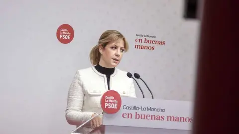 La portavoz del grupo socialista en las Cortes de Castilla-La Mancha, Ana Isabel Abeng&oacute;zar