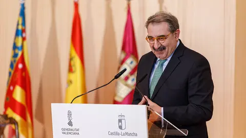 El consejero de Sanidad, Jes&uacute;s Fern&aacute;ndez Sanz