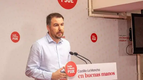 El portavoz de Empleo y Agricultura del grupo socialista en las Cortes de Castilla-La Mancha, Antonio S&aacute;nchez Requena