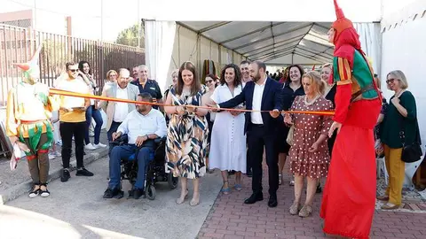 Corte de cinta inaugural