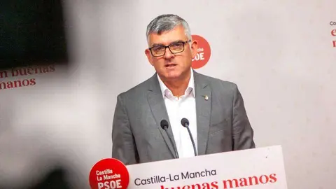 El presidente del grupo socialista en las Cortes regionales, &Aacute;ngel Tom&aacute;s Godoy