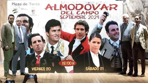Las grandes figuras protagonizan el cartel de gran formato que se desvel&oacute; durante el acto