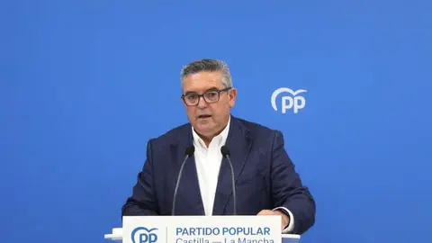 El vicepresidente segundo de las Cortes de Castilla-La Mancha, Santiago Lucas-Torres