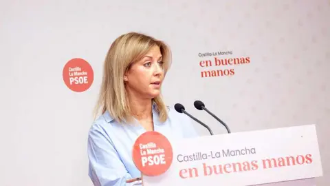 La portavoz del grupo socialista en las Cortes de Castilla-La Mancha, Ana Isabel Abeng&oacute;zar