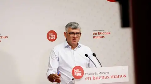 El presidente del grupo socialista en las Cortes regionales, &Aacute;ngel Tom&aacute;s Godoy