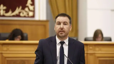 El portavoz de Empleo y Agricultura del grupo socialista en las Cortes regionales, Antonio S&aacute;nchez Requena