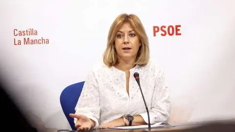 La portavoz del grupo socialista en las Cortes de Castilla-La Mancha, Ana Isabel Abeng&oacute;zar