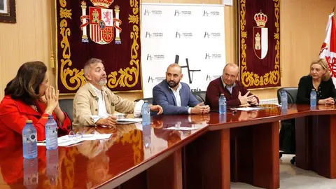 Desde la izquierda, Miranda, Gimeno, Ruiz, Rubia y S&aacute;ez, ayer durante el acto celebrado en el sal&oacute;n plenario