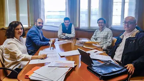 Interlocutores del Ayuntamiento y de Fomento, durante la reuni&oacute;n