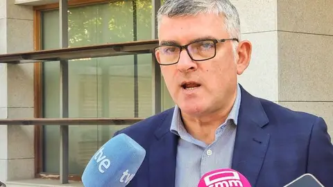 El presidente del grupo socialista en las Cortes de Castilla-La Mancha, &Aacute;ngel Tom&aacute;s Godoy