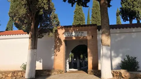 Cementerio municipal de Pozuelo de Calatrava
