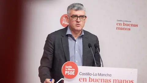 El presidente del grupo socialista en las Cortes de Castilla-La Mancha, &Aacute;ngel Tom&aacute;s Godoy