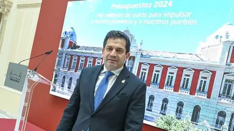 El presidente de la Diputaci&oacute;n de Ciudad Real, Miguel &Aacute;ngel Valverd