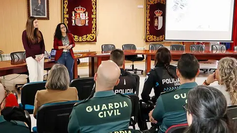 La actividad ha transcurrido en el sal&oacute;n plenario consistorial