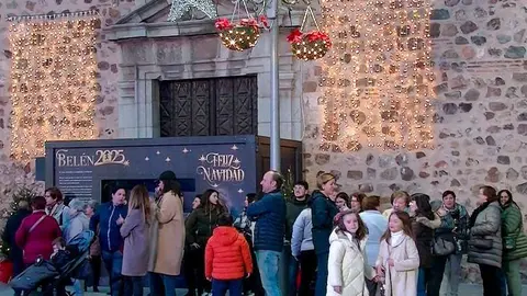 El bel&eacute;n parroquial se instalar&aacute; junto al p&oacute;rtico principal del templo