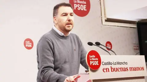El portavoz de Empleo y Agricultura del grupo socialista en las Cortes de Castilla-La Mancha, Antonio S&aacute;nchez Requena