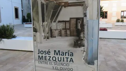 La exposici&oacute;n temporal de Jos&eacute; Mar&iacute;a Mezquita se muestra en el MUREC de Almer&iacute;a