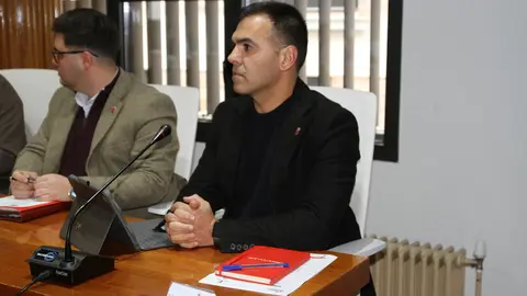 El concejal de IU en el Ayuntamiento de Puertollano, Jes&uacute;s Manch&oacute;n