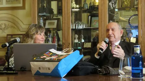 Pilar Dom&iacute;nguez Prats y Andr&eacute;s Valverde