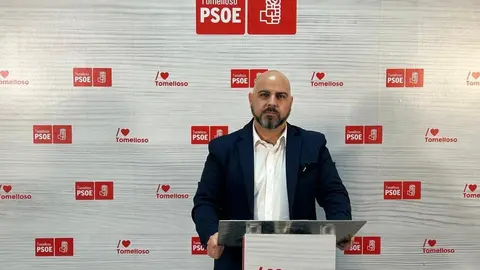 El portavoz del Grupo Municipal Socialista en el Ayuntamiento de Tomelloso, Francisco Jos&eacute; Barato