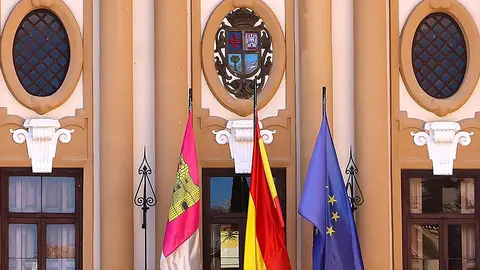 Ayuntamiento de Almod&oacute;var del Campo