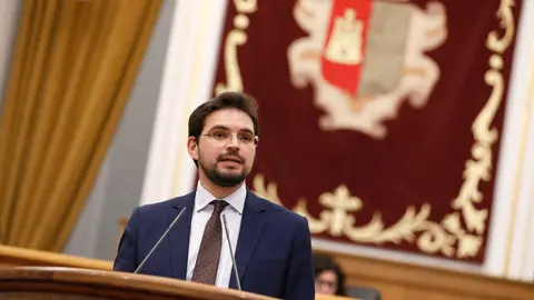 El portavoz adjunto del PP en las Cortes de Castilla-La Mancha, Santiago Serrano