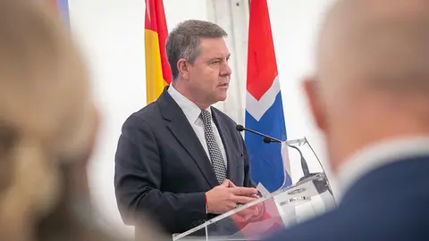 El presidente de Castilla-La Mancha, Emiliano Garc&iacute;a-Page