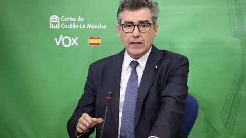El diputado del Grupo parlamentario VOX en las Cortes de Castilla-La Mancha, Francisco Cobo