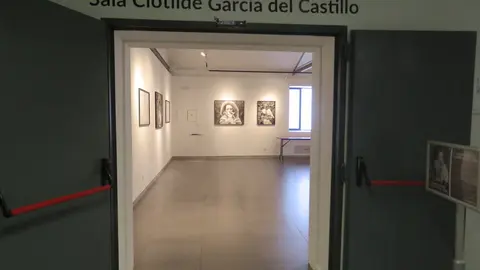 Entrada a la sala de exposiciones dedicada a Clotilde Garc&iacute;a del Castillo