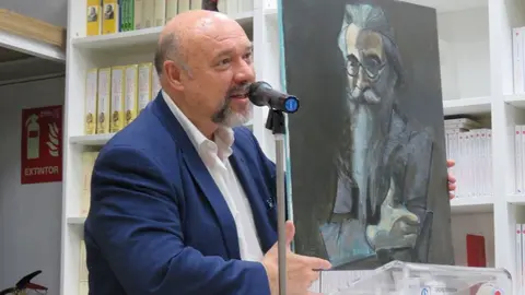 Basilio Rodr&iacute;guez Ca&ntilde;ada (Espa&ntilde;a), presidente dl Grupo Editorial Sial Pigmali&oacute;n, que present&oacute; el acto