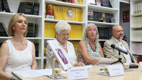 Laura Hern&aacute;ndez; Gloria Nistal; Rosemay Clark y Basilio Rodr&iacute;guez Ca&ntilde;ada